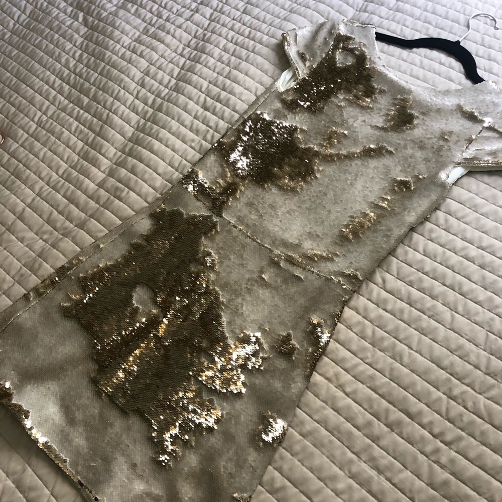Nwt. Elisee Sequined Mini Dress By Maje Size 1.